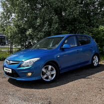 Hyundai i30 1.6 AT, 2010, 200 457 км, с пробегом, цена 689 000 руб.