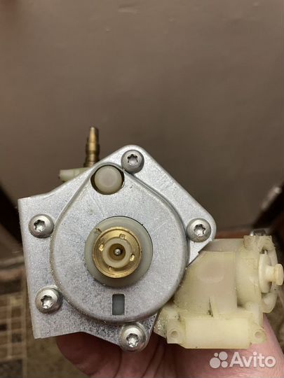 Узел водяной б/у, шланг, термопара, ручки