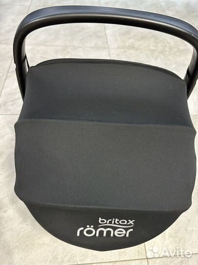 Автодюлька Britax römer baby-safe i-size