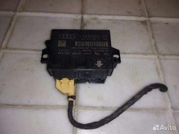 Блок парктроников Audi A6 C6 caha 2010