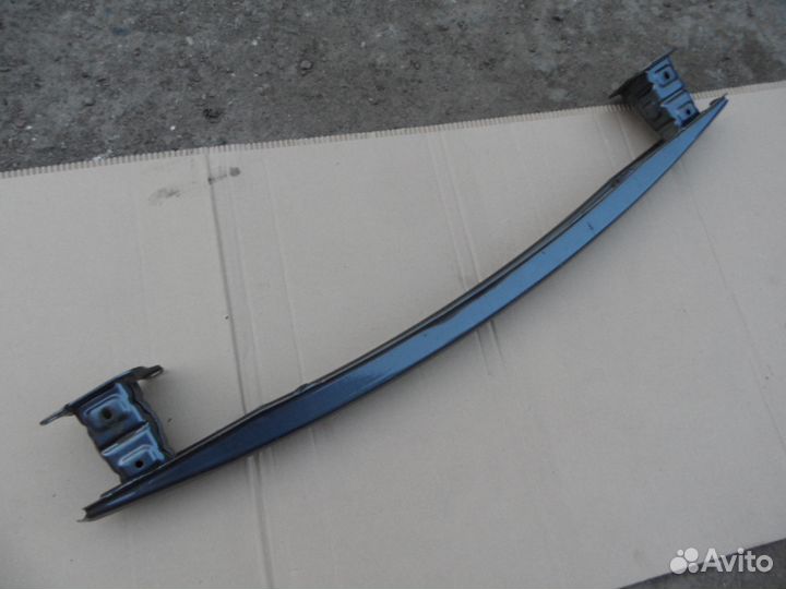 Усилитель заднего бампера Skoda Fabia 2 универсал