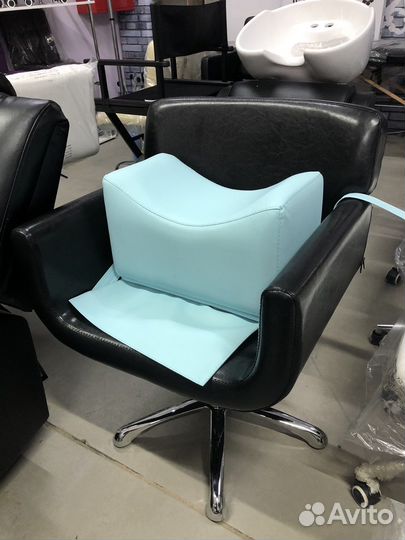 Детское сиденье для парикмахерской