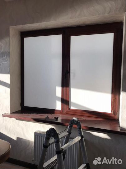 Жалюзи и рулонные шторы на окна