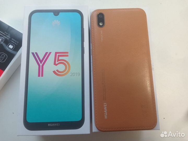 HUAWEI Y5 (2019), 2/32 ГБ