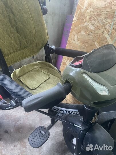 Детский велосипед с ручкой