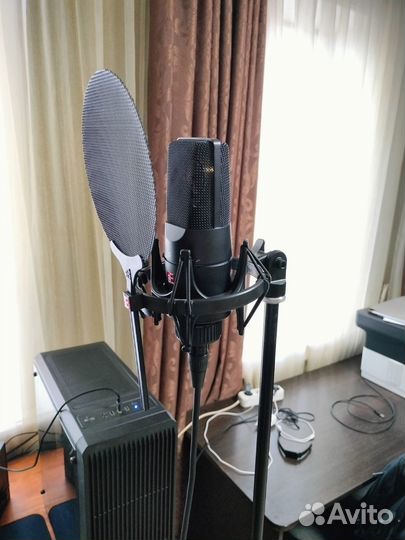 Студийный микрофон Se electronics X1S