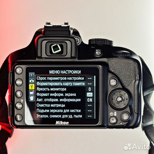 Фотоаппарат Nikon d3300 kit 18к пробег + комплект