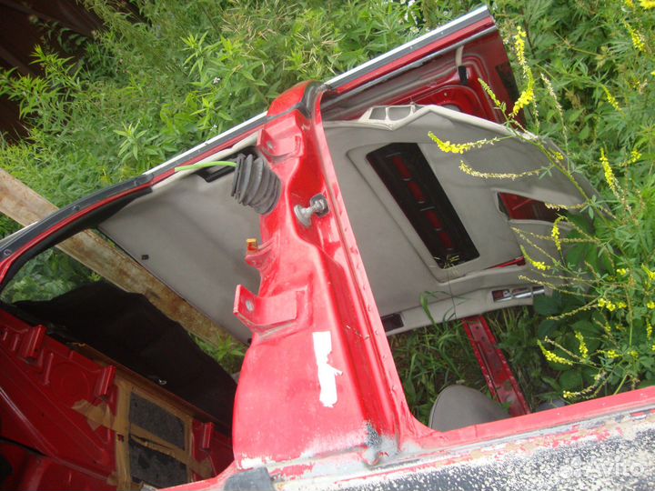 Запчасти на audi 100 c3