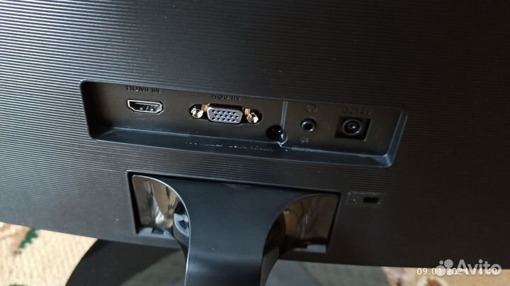 Монитор Samsung 27 вогнутый (Curved)