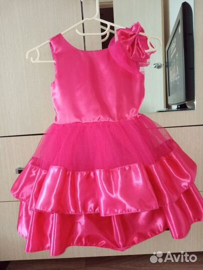 Нарядное платье для девочки