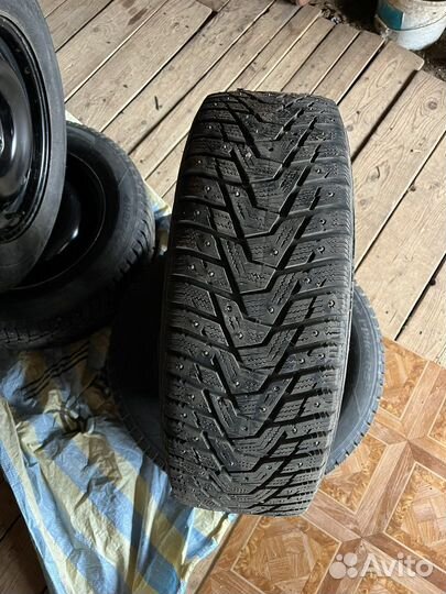 Hankook Winter I'Pike 195/65 R15