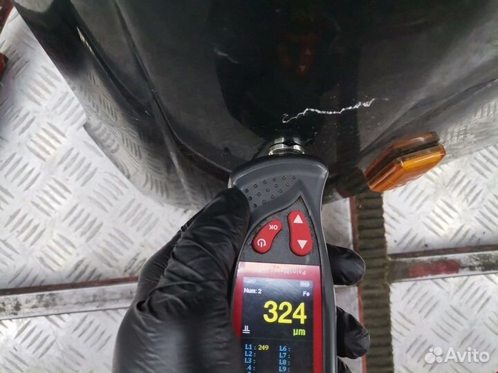 Крыло переднее правое для Audi 80 B4 8A0821106