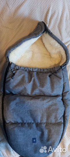 Меховой конверт в коляску