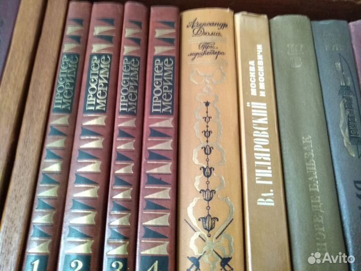 Продам книги