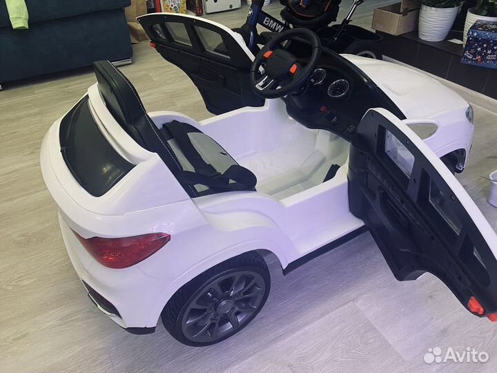 Детский электромобиль