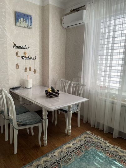 2-к. квартира, 72 м², 5/5 эт.