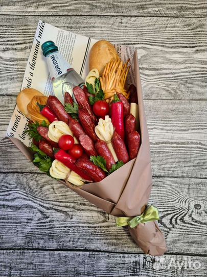 Съедобные букеты для мужчин, букет из колбасы