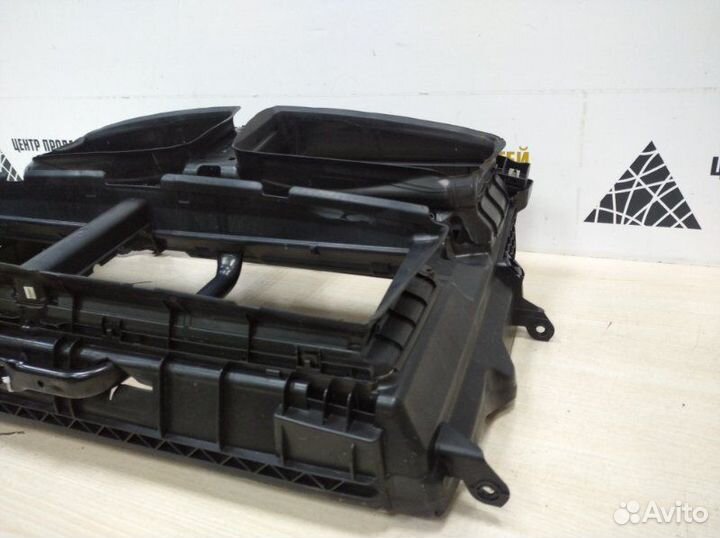 Воздуховод радиатора Bmw X1 F48 M-pack 2015-2019