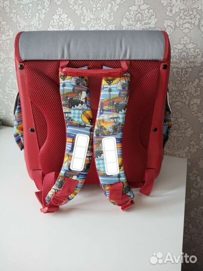 Школьный рюкзак новый