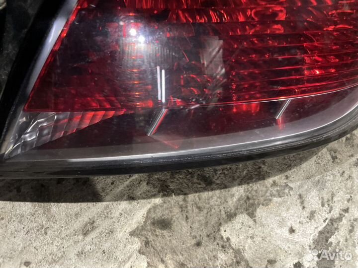 Фонарь задний правый opel astra h gtc 3d
