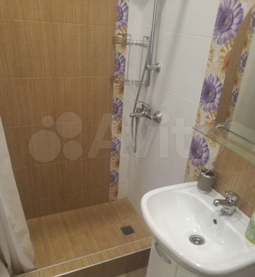 Комната 38 м², 3/3 эт.