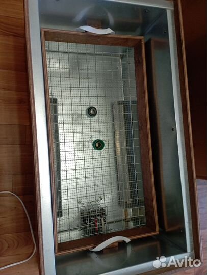 Инкубатор Блиц 72 бу