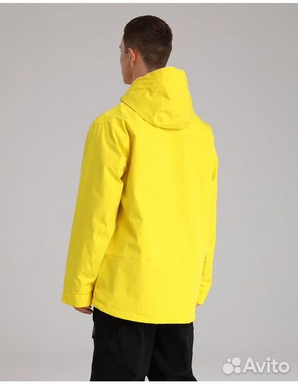 Горнолыжная куртка