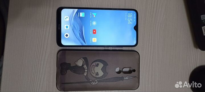Xiaomi Redmi 8, 4/64 ГБ