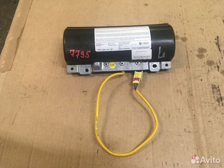 Подушка безопасности задняя левая Audi A6 C6