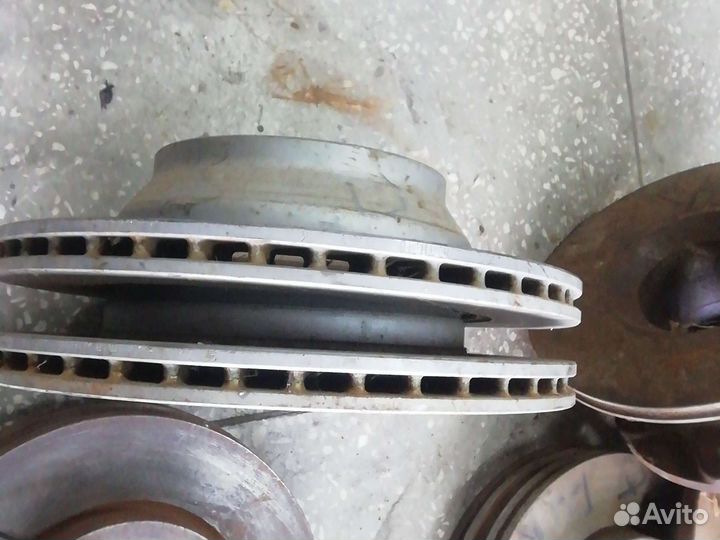 Задние тормозные Диски на Multivan Touareg