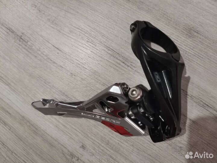 Передний переключатель Shimano Deore FD-M6000 3ск