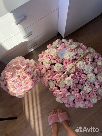 Корзина с цветами