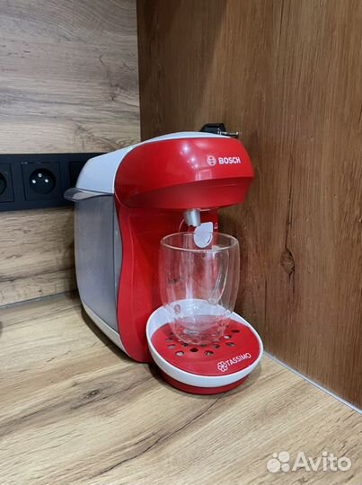 Кофеварка капсульная Bosch Tassimo happy TAS1006