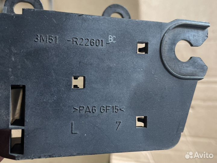 Ручка двери внутренняя левая Focus-2