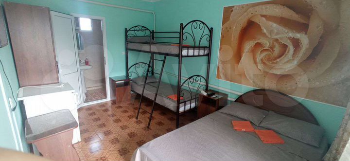 Комната 18 м² в 4-к., 3/3 эт.