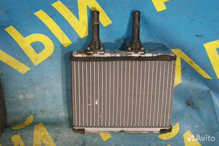 Радиатор печки кондиционера Nissan Almera n16