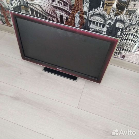 LED телевизор Akai 22