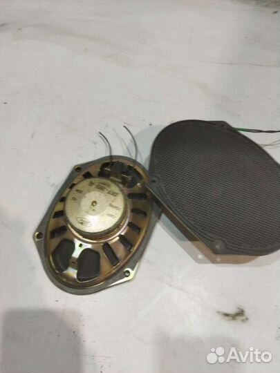 Ford Fiesta мк5 штатные динамики