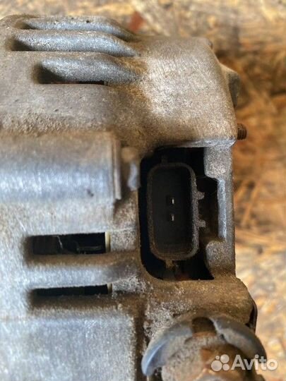 Генератор Nissan Maxima