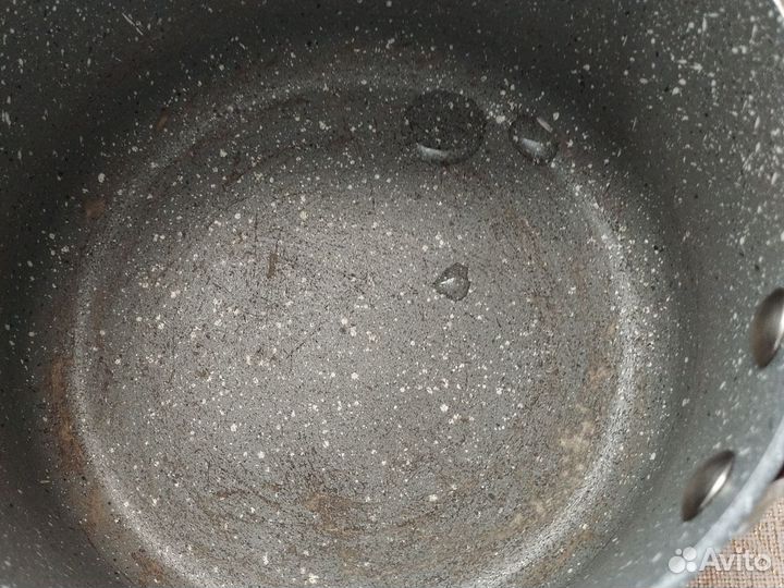 Ковш с крышкой б/у