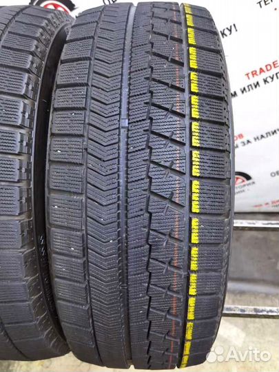 Bridgestone Blizzak VRX 215/55 R17 94Q
