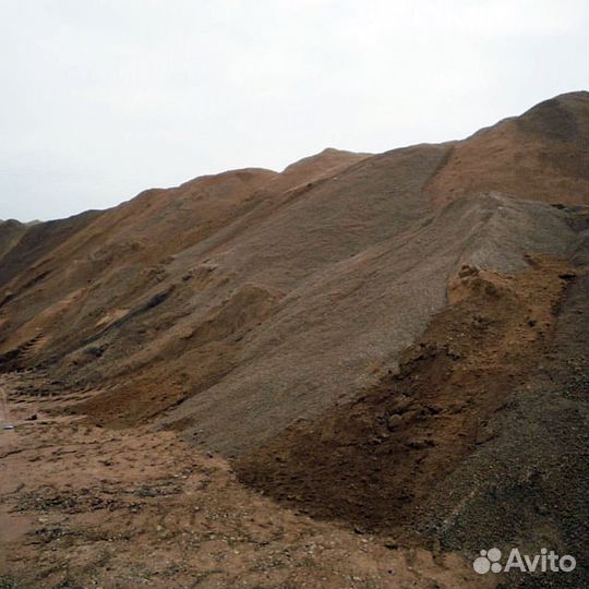 Песок строительный в наличии с доставкой