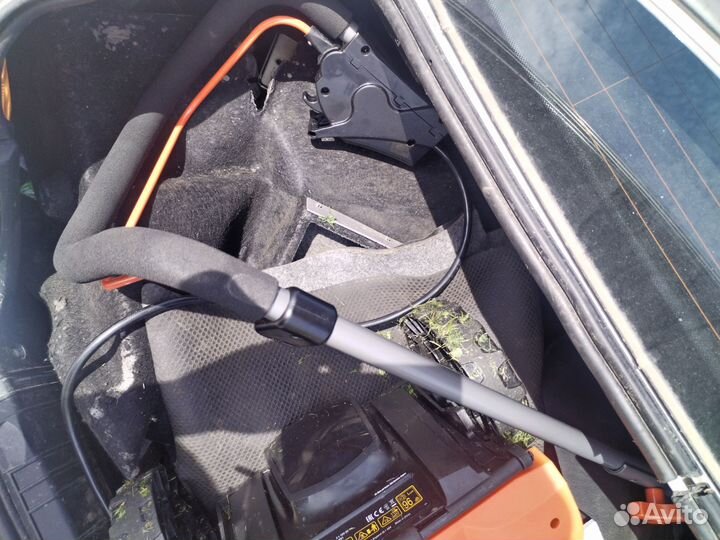 Газонокосилка электрическая беспроводная новая