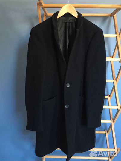 Пальто мужское черное Zara
