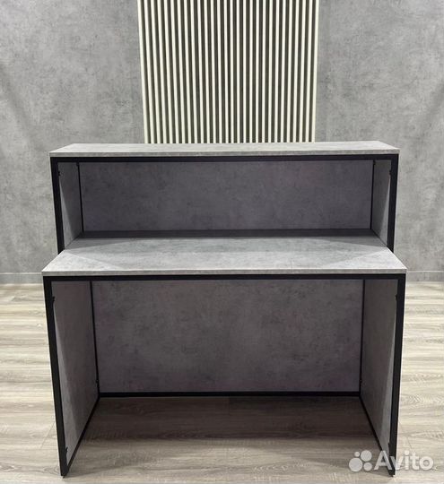 Ресепш, стойка администратора