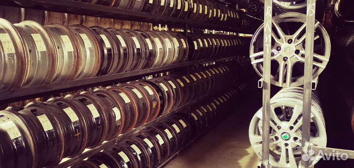 3153) Диск литой R17 5х114,3/60,1/39 1шт