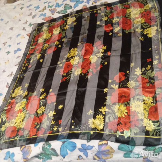 Платки женские атлас, креп новые