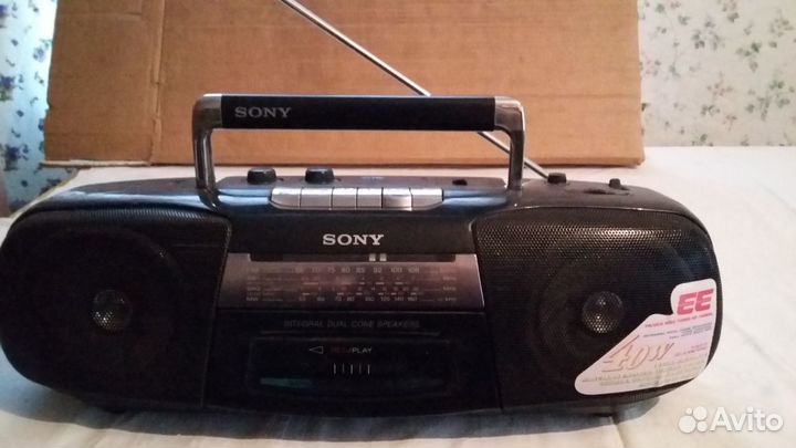 Магнитола кассетная Sony CFS-B5S / 40W