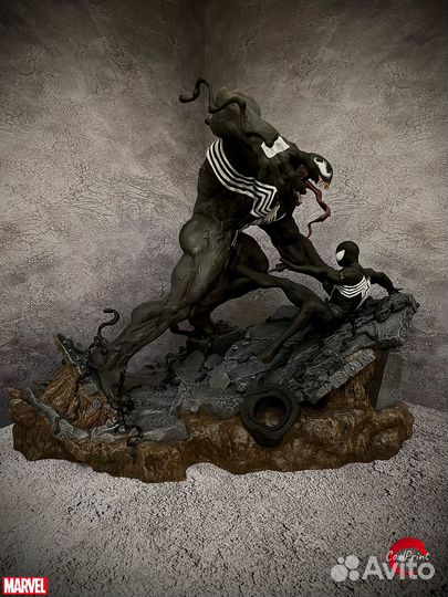 Диорама Веном против Симбиота / Venom VS Symbiote