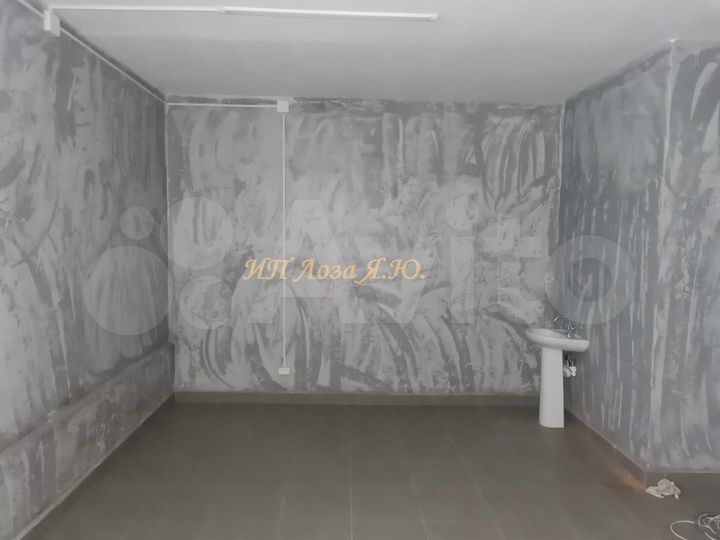 Сдается коммерческая, 25 кв.м., -1/9 эт